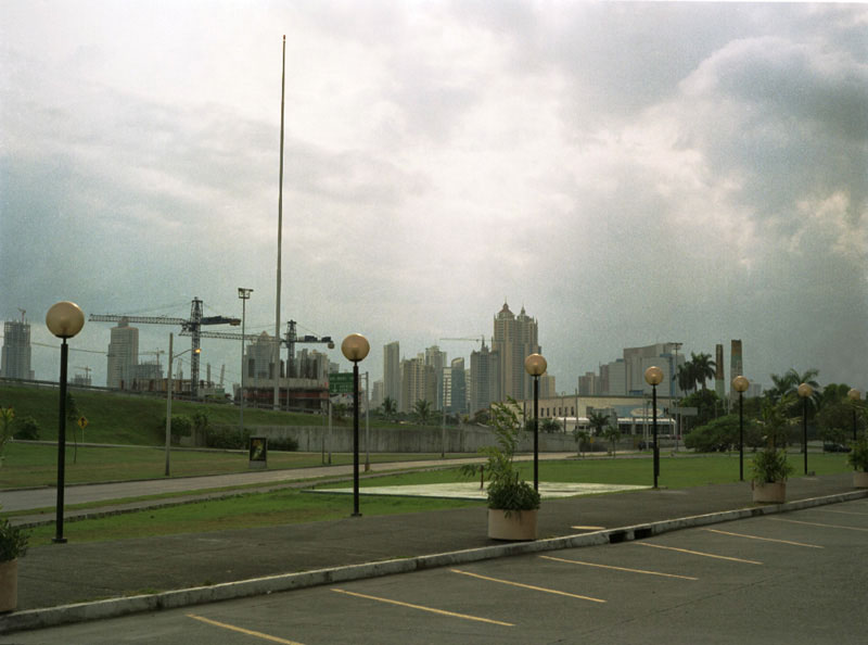 (C) Lorena Endara, 2006
